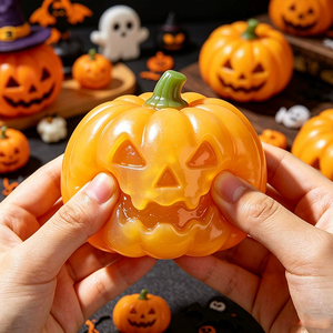 Nouvelle balle anti-stress à presser en forme de citrouille fantôme pour Halloween - Product Image 1