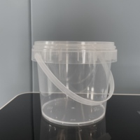 Seau en plastique PP transparent de 0,75 L avec poignée et couvercle, mini récipient alimentaire pour le stockage des épices, des sauces et des poudres.