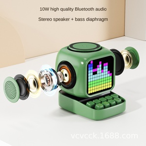 Rubik's Cube Mini Haut-Parleur Portable Intelligent Chargeur <span class=keywords><strong>Sans</strong></span> <span class=keywords><strong>Fil</strong></span> Magnétique 15W Charge Rapide RVB pour V5.3 IPX-4 Voix Étanche - Product Image 3