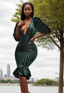 เดรสราตรีทรงหางปลาแขนโคมไฟมีระบายลายทาง - Product Image 3