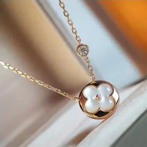 Wholesale Fine Jewelry 18K Gold Plated Stainless Steel Jewelry Round Inlaid Shell Four Leaf Clover Pendant Clavicle Chain
