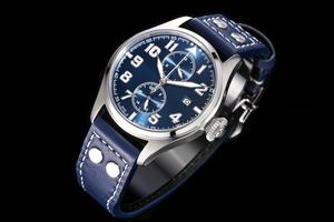 Montres mécaniques tendance et très vendues avec boîtiers dorés, fonctions phases lunaires et aiguilles lumineuses bleues - Product Image 3