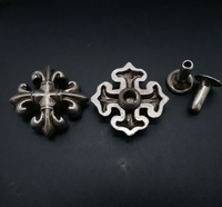 Boutons Métalliques de Luxe Style Gothique pour Vestes en Cuir - Rivets Vintage en Argent Vieilli en Forme de Croix et de Fleur pour Vêtements Rock et Streetwear