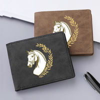 Dompet Kulit PU Sederhana Pria Motif Kuda Putih Dompet Tipis Saku Koin Resleting Slot Kartu Kredit Banyak Slot Hadiah Kustom