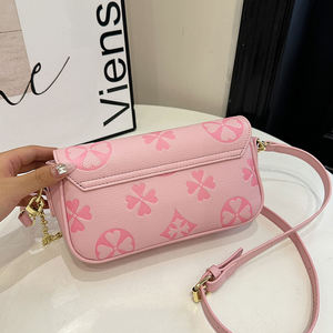 กระเป๋าถือสะพายข้างพิมพ์ลายหรูหราสำหรับสุภาพสตรี พร้อมซิปปิด ดีไซน์พกพาสะดวก ซับในโพลีเอสเตอร์-สำหรับการเดินทางไปชายหาด - Product Image 6