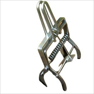 <span class=keywords><strong>Pince</strong></span> à taupe en aluminium à semi-conducteurs haute sensibilité Piège anti-insectes et anti-rongeurs facile à régler pour rats - Product Image 1