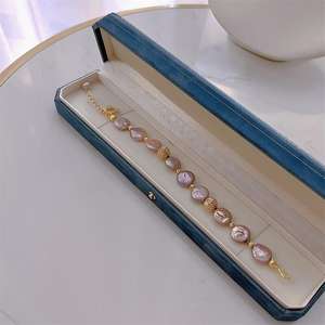 Bracelet de perles en forme de bouton baroque de conception haut de gamme Wenchi, bijoux de mode de luxe léger, modèle tendance rose et violet éblouissant - Product Image 4