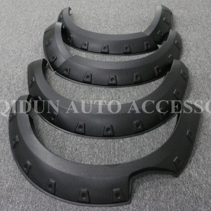 กันชนล้อแบบ OEM ยี่ห้อ KQD ประสบการณ์ 18 ปี สำหรับ Nissan Navara NP300 ปี 2014 สีดำ ผลิตจากพลาสติก ABS รับประกัน 1 ปี - Product Image 3