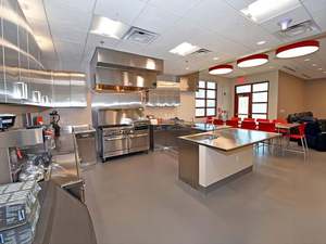 Gabinetes de Cocina Modernos de Acero Inoxidable con Isla de Madera, Solución Integral para Cocina - Product Image 6