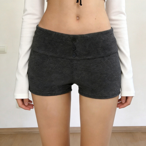 Shorts de Punto de Cintura Baja Estilo Urbano Europeo Americano para Mujer, con Botones en los Puños, Color Gris, Ajustados, Casuales - Product Image 1