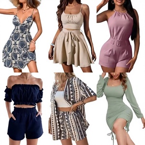Robes en coton haut de gamme en gros, stock de vêtements d'occasion mixtes - Product Image 1