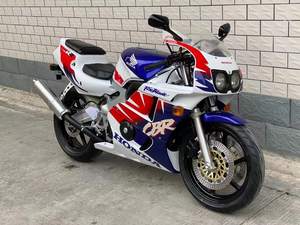 สำหรับรถมอเตอร์ไซค์นำเข้า CBR400 สปอร์ตไบค์สี่สูบ คลาสสิค เรโทร ฮีฟวี่ สตรีทไบค์ โรดเรซซิ่ง รุ่น <span class=keywords><strong>NSR250</strong></span> ความเร็วสูงสุด 190 กม./ชม. - Product Image 3