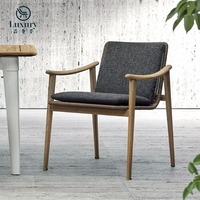 Chaise de jardin en teck moderne, confortable et durable - Mobilier d'extérieur imperméable pour salle à manger et terrasse d'hôtel