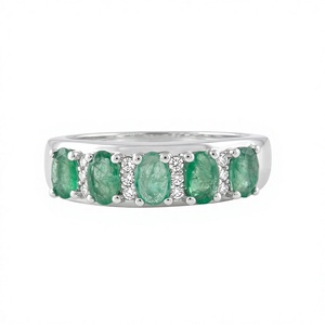 Anillo de Zafiro Azul y Diamantes con Engaste de Garras en Plata de Ley 925 con Baño de Rodio de Lujo - Product Image 5