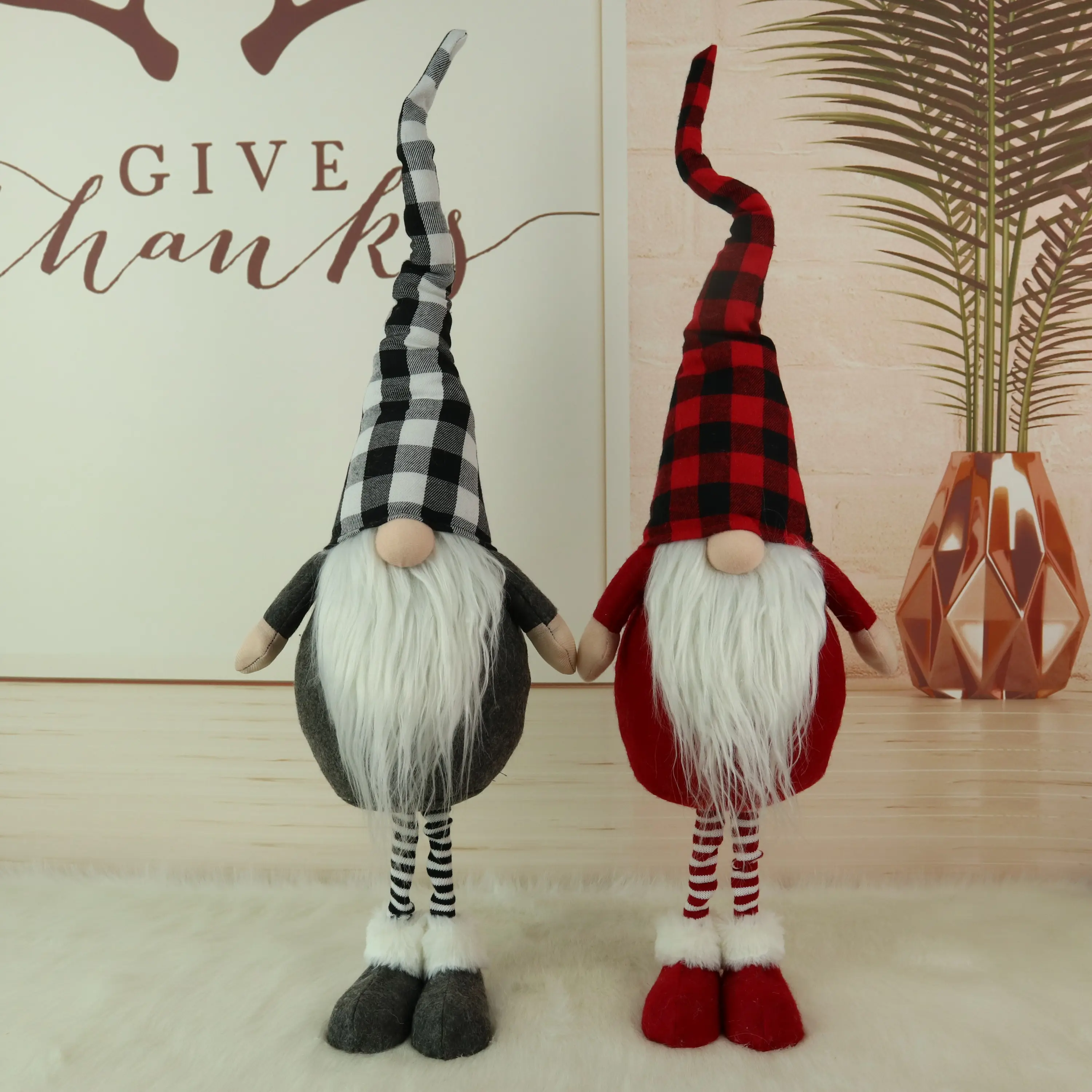 New Christmas Gifts Handmade Fabric Santa Dolls Noel Xmas Home Ornaments Stuffed Small Gnome For Christmas Decor