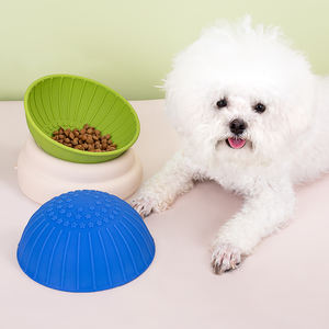 Köpekler için silikon yavaş yem gıda kase kaymaz Pet çanak çevre dostu köpek kase besleyiciler - Product Image 3