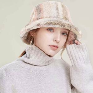 หมวกขนสัตว์สำหรับผู้หญิงขายส่ง หมวกบักเก็ตขนหนานุ่มสำหรับฤดูหนาวสำหรับผู้หญิง - Product Image 3