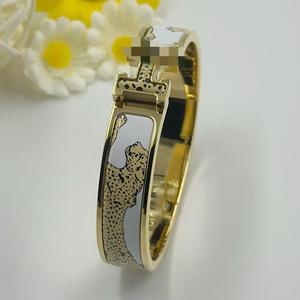 Gelang Bangle 6mm untuk Wanita, Berlapis Emas 18K, Baja Anti Karat, Lukisan Enamel Vintage, Multiwarna, Personalisasi, Dilengkapi Pelumas - Product Image 6