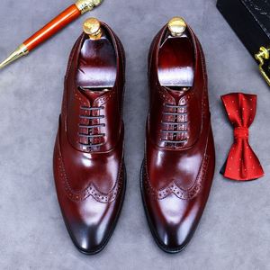 Zapatos de Cuero para Hombre de Negocios, Zapatos de Charol para Fiesta, Zapatos Hechos a Mano de Alta Gama, Zapatos Clásicos de Cuero para Hombre - Product Image 1