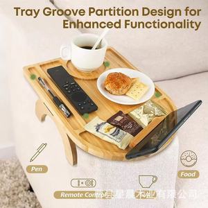 Plateau d'accoudoir de canapé en bambou avec support pour téléphone et compartiment pour gobelet, pour utilisation dans le salon - Product Image 3