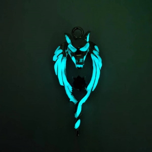 Collier Gothique Luminescent, Chaîne Rétro avec Pendentif <span class=keywords><strong>Totem</strong></span> Loup, Collier à Breloque Luminescent, Chaîne en Alliage - Product Image 1