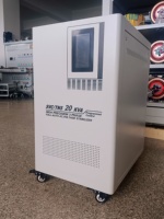 Régulateur de tension triphasé TNS-10KVA 15KVA 20KVA avec servomoteur – Catégorie de produit : Régulateur AVR