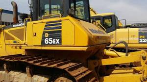รถดันดินตีนตะขาบ D65EX-16 มือสอง พร้อมความสามารถดันดิน 4.3 เมตร น้ำหนัก 18,000 กิโลกรัม ระบบตรวจสอบระยะไกล ขาย - Product Image 6