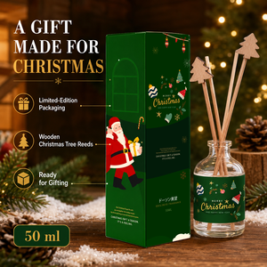 Diffuseur de parfum en bois de cèdre festif pour Noël, avec une senteur boisée chaleureuse pour une ambiance hivernale à la maison - Product Image 4