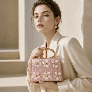 Factory NEW Fashion Elegant Resin <b>Clutch</b> <b>Bag</b> Pearl Flower Decoration Ring Handle Evening <b>Wedding</b> Party Handbag 3D Floral - Product Image 3