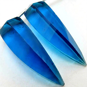 ลูกปัดแก้วคริสตัลรูปหัวใจ Tanzanite Blue Quartz Faceted Lady Finger Briolette ขนาด 30 มม. สำหรับทำต่างหูแบบหลอมด้วยไฟ - Product Image 1