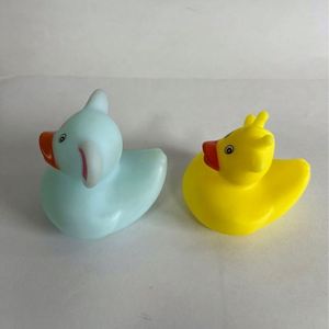 Jabón de pato para niños, al por mayor, de 2 pulgadas, divertido, seguro, DIY, con aroma fresco, para regalos sorpresa, nutritivo y limpiador - Product Image 4
