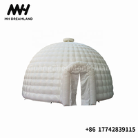 Nouvelle conception de tente géante d'extérieur en forme d'igloo, tente gonflable en forme de dôme avec 2 entrées en tunnel, événement pour fête