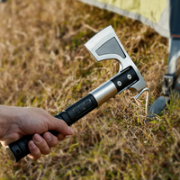 Hache tactique de survie SOG Camp Axe, hache compacte en acier durable avec marteau et étui pour le bushcraft en plein air (CH1001-CP)