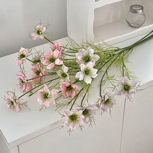 ดอกไม้ประดิษฐ์ ดอกไม้ผ้าไหม สีขาว สีชมพู สีฟ้าอ่อน งานแต่งงาน อุปกรณ์ประกอบฉากถ่ายภาพกลางแจ้ง ของตกแต่งบ้าน ความสมจริงสูง - Product Image 4