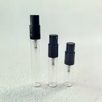 Mini flacon de parfum cylindrique transparent de 3 ml, atomiseur de luxe vide, flacon vaporisateur à pompe, col serti, bouchon en plastique, diffuseur à bâtonnets