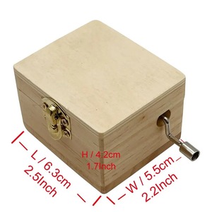 กล่องดนตรีไม้ลายอนิเมะเจ้าหญิงโมโนโน๊ค  แบบหมุนมือ  ตกแต่งบ้านและสำนักงาน - Product Image 5