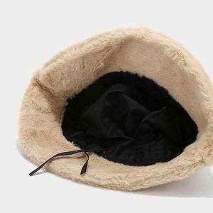 Chapeau Bob Hiver Léopard en Velours Doux et Fourrure pour Femme – Chapeau Chaud d'Extérieur en Fausse Fourrure Moelleuse - Product Image 6