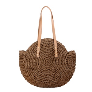 Sac messager rond en paille tressée pour femme, sac à bandoulière en rotin ajouré avec fermeture éclair, idéal pour la plage et les voyages - Product Image 5
