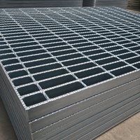 Plateforme industrielle en grille de barres d'acier au carbone soudées, galvanisées à chaud, résistantes à la corrosion, durables et de haute résistance, fabriquées sur mesure en usine