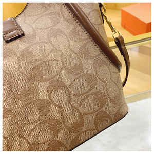 Mochila Casual de Gran Capacidad de Estilo Retro para Mujer de Alta Gama, Bolso de Mano con Estampado de Formas Geométricas, Correa de Hombro Desmontable - Product Image 5