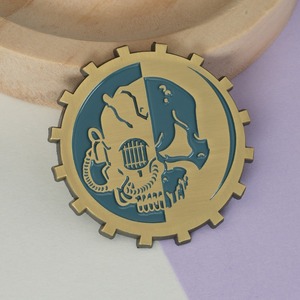 Broche en émail Crâne d'Immortan Joe de <span class=keywords><strong>Mad</strong></span> Max Fury Road - Product Image 1