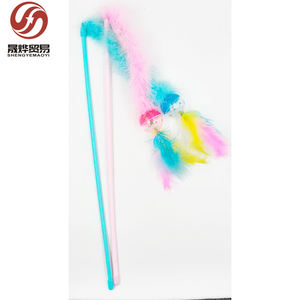 Großhandel Haustier Interaktiv und Bewegung Kunststoff Haustier Katzen spielzeug Katze Teaser Feder spielzeug Interaktiv für Innen katzen - Product Image 1