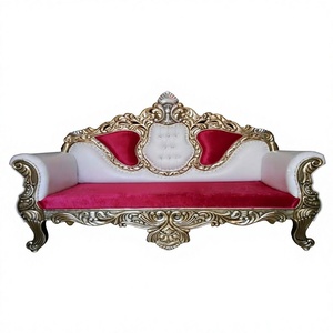 Sofá de Madera Tallada Roja Tratada para Bodas, Hermoso Sofá de Dos Plazas Estilo Maharaja Real, Moderno, Elegante y Ligero - Product Image 1