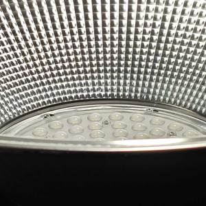 Prix de gros Éclairage Lampe industrielle 100w 150w 200w 250w 300w <span class=keywords><strong>Led</strong></span> Ufo High Bay Light pour entrepôt - Product Image 6