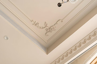 Ornement d'angle en relief 3D en gypse sculpté style rétro français, finition lisse pour la décoration murale et de plafond des villas, appartements et salons