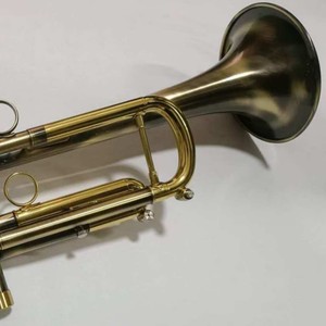 Profesional y principiante Monel pistón trompeta B plano antiguo latón instrumento al por mayor fabricante - Product Image 3