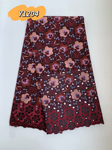 Tessuto Voile Svizzero 100% Cotone all'Ingrosso, Pizzo Africano con Fiori 3D e Perline, Ricamo Nigeriano Svizzero con Occhielli in Stile Francese - Product Image 5
