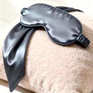 Masque de sommeil en soie de mûrier 100 % naturelle, double couche rembourrée et sangle élastique, idéal pour les voyages et les siestes, cache-yeux doux - Product Image 1