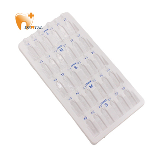 Kit de placage de dent en plastique résistant aux hautes températures hôpital dentaire polyvalent usage domestique dents inférieures supérieures prothèses temporaires - Product Image 1