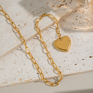 X&L Collana con Ciondolo a Cuore Personalizzato, Placcata <span class=keywords><strong>in</strong></span> <span class=keywords><strong>Oro</strong></span> 18K, Acciaio Inossidabile Impermeabile, Gioielli per Donne - Product Image 4